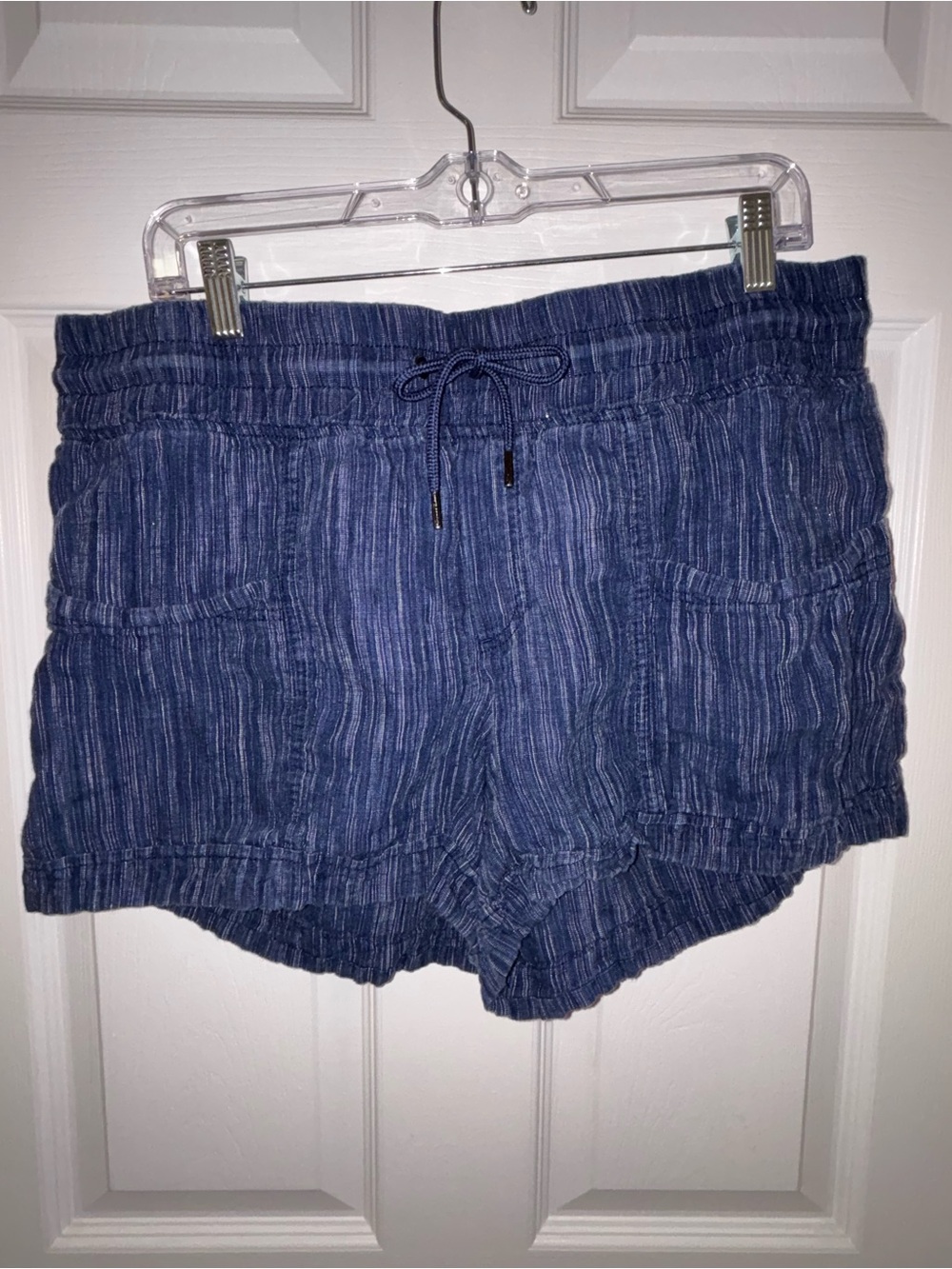 Athleta Blue Striped Drawstring Athletic Shorts